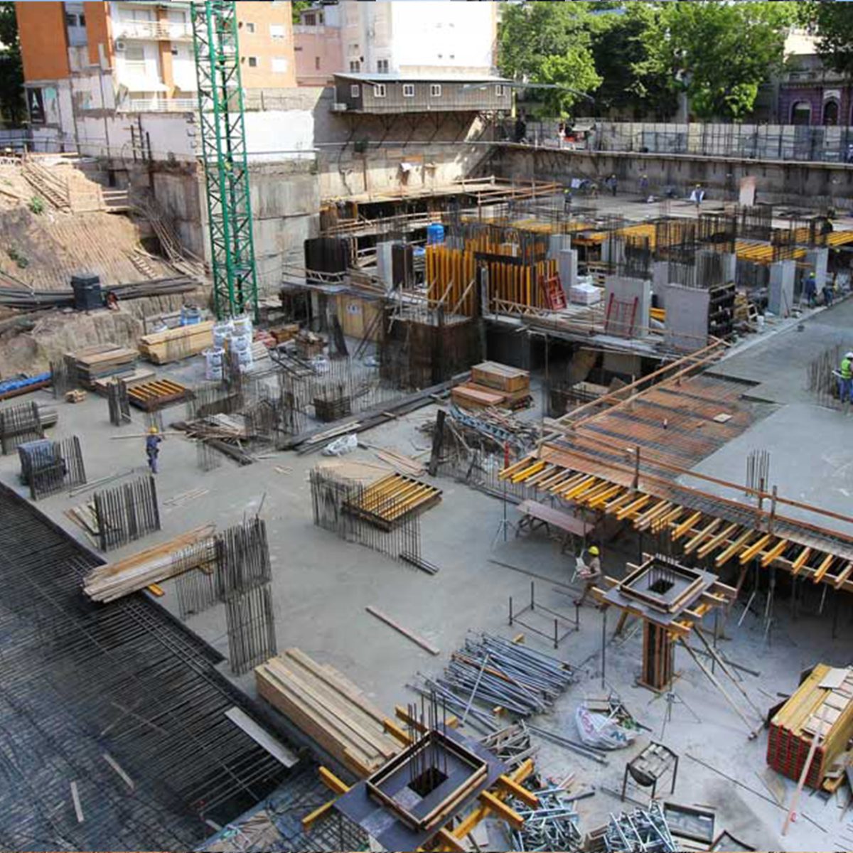 Guatemala 5155 [Constructora Arupac] Superficie deprimida 4.000m2 | Profundidad alcanzada -14m